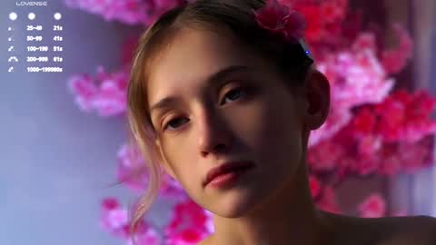 Mia online show from March 2025 07:41:01 AM