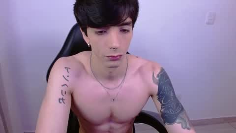 takeru___ online show from November 2025 05:20:01 AM