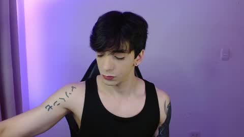 takeru___ online show from April 2026 12:09:02 AM