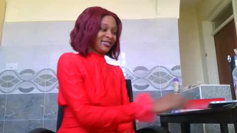 Snapshot of talia2547 chatting on January 2025 09:52:01 AM heyim talia online show from January 2025 09:52:01 AM