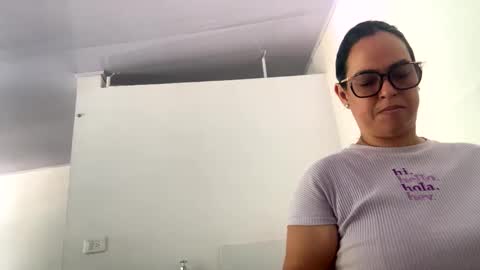 Snapshot of talianavega chatting on October 2025 05:15:02 PM tali online show from October 2025 05:15:02 PM