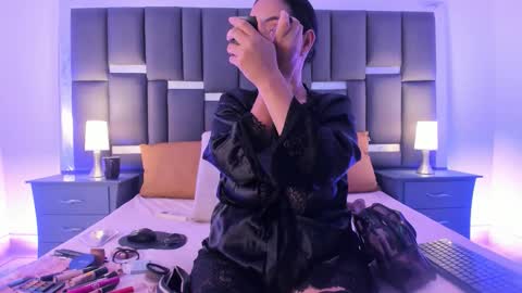 Snapshot of talianavega chatting on October 2025 02:07:01 PM tali online show from October 2025 02:07:01 PM