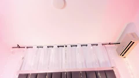 Snapshot of talianavega chatting on November 2025 06:43:01 PM tali online show from November 2025 06:43:01 PM