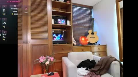 Talia peach online show from May 2026 10:46:01 AM