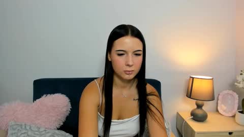 taliasensitive online show from September 2025 03:22:02 PM