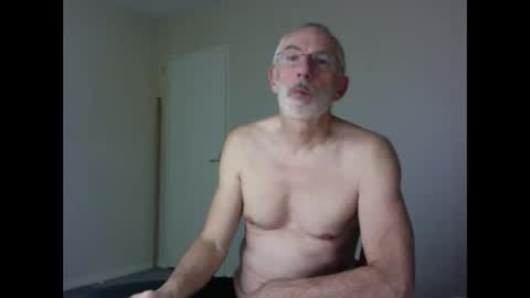 Jack Pierrot online show from October 2025 07:02:01 PM