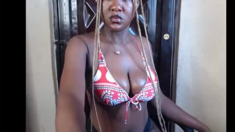 tall_choco online show from November 2025 08:19:01 AM