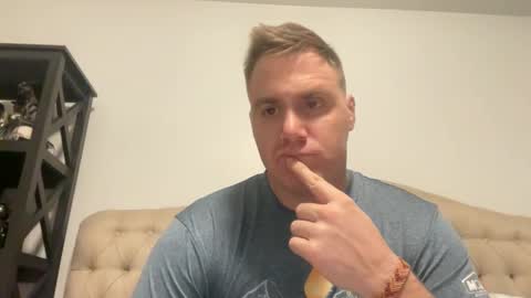 Snapshot of tallchef12 chatting on December 2024 02:42:02 AM Zaddy online show from December 2024 02:42:02 AM