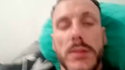 Snapshot of tallcleancuthung chatting on April 2026 05:21:01 PM Tallcleancuthung online show from April 2026 05:21:01 PM