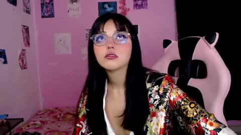 Snapshot of tamako_kitty__ chatting on February 2025 06:29:02 AM Alejandra Independent model online show from February 2025 06:29:02 AM