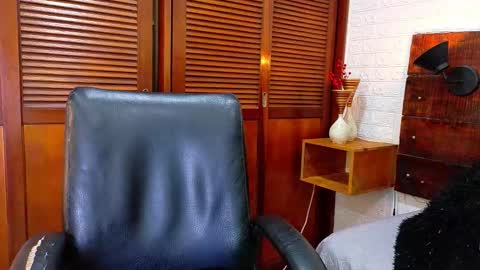    online show from September 2025 09:58:02 AM