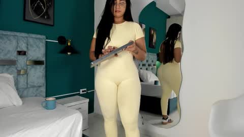 tamaraa online show from November 2025 12:16:02 PM