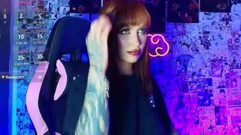 Cami 3 online show from December 2025 05:02:02 AM