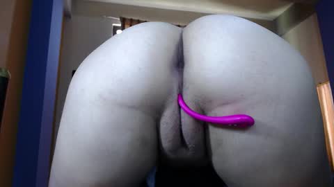 Snapshot of tamarafoz chatting on February 2025 03:30:02 PM Tamara online show from February 2025 03:30:02 PM