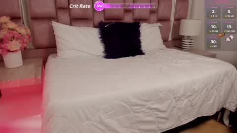 Tami online show from September 2025 10:31:01 PM