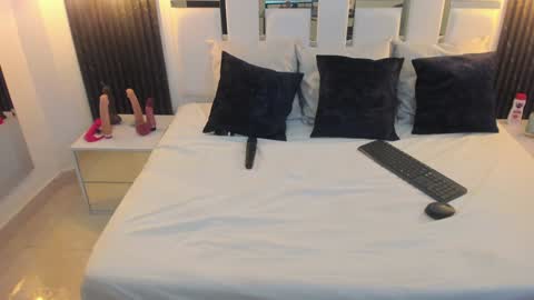 Snapshot of tamhy_ferrara chatting on December 2024 08:21:02 PM Tamhy online show from December 2024 08:21:02 PM