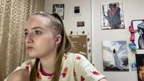 Karina online show from April 2026 05:18:01 PM