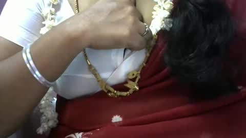 Snapshot of tamil_rathi chatting on November 2025 05:01:02 PM tamil_rathi online show from November 2025 05:01:02 PM