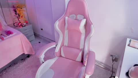 Tammy online show from February 2025 07:02:01 PM