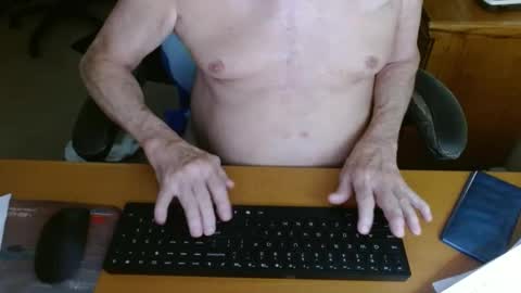 Snapshot of tampaaman123 chatting on September 2025 12:21:02 PM Tampaman321 online show from September 2025 12:21:02 PM