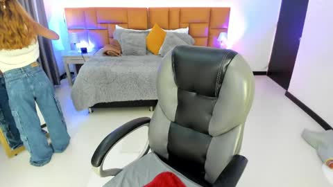 Tamy  online show from March 2026 08:34:02 PM