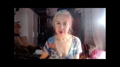 Milena online show from October 2025 05:38:02 AM