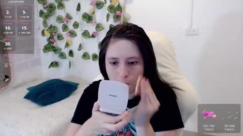 Tania  online show from March 2026 07:07:02 PM