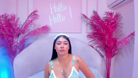 Snapshot of taniamilan chatting on February 2025 11:41:01 AM Tania online show from February 2025 11:41:01 AM