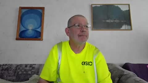 Snapshot of tanjuzka chatting on June 2026 01:03:02 PM tanjuzka online show from June 2026 01:03:02 PM