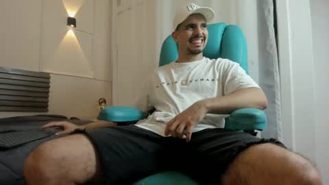Tanner Jose online show from June 2026 07:07:02 PM