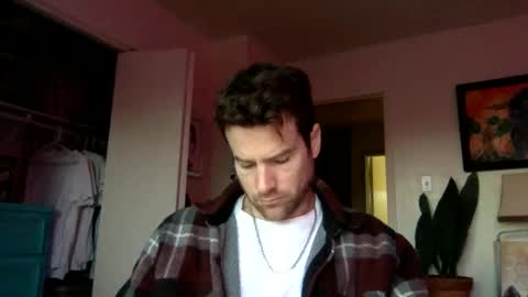 Dr. Love online show from November 2025 01:22:01 PM