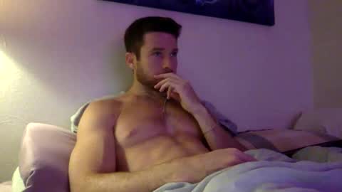 Dr. Love online show from December 2025 02:49:01 AM