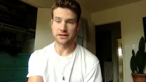 Dr. Love online show from January 2026 06:02:02 PM