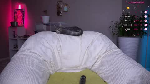 Snapshot of tanya_acid chatting on October 2025 03:06:02 AM Tanya acid online show from October 2025 03:06:02 AM