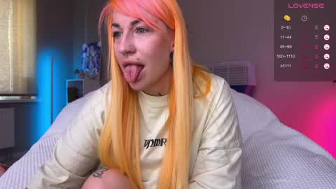 Snapshot of tanya_acid chatting on April 2026 09:04:01 AM Tanya acid online show from April 2026 09:04:01 AM