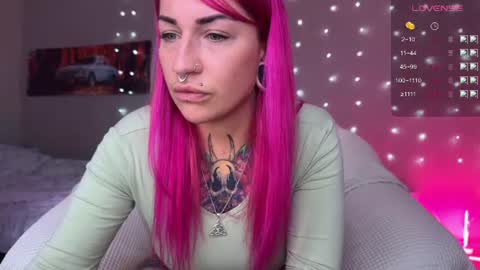 Snapshot of tanya_acid chatting on July 2026 09:14:02 AM Tanya acid online show from July 2026 09:14:02 AM