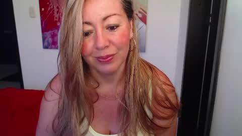 Christmas online show from July 2026 11:14:01 PM