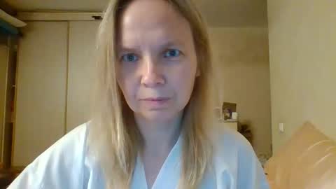 tanystar online show from December 2025 01:16:02 PM