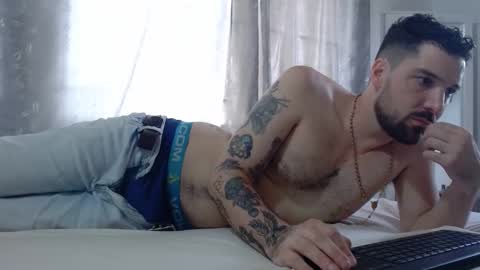 Snapshot of tap_hand2 chatting on December 2024 03:58:01 PM jimmy online show from December 2024 03:58:01 PM