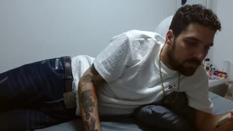 Snapshot of tap_hand2 chatting on March 2025 08:46:02 PM jimmy online show from March 2025 08:46:02 PM