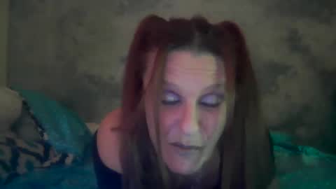 tara lynn online show from February 2025 12:11:01 PM