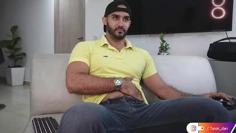 Tarek online show from April 2026 02:10:01 PM