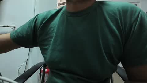 tarkan198 online show from January 2025 07:00:02 PM