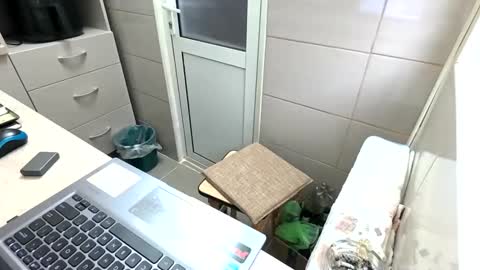 tarkan198 online show from March 2025 09:07:01 AM