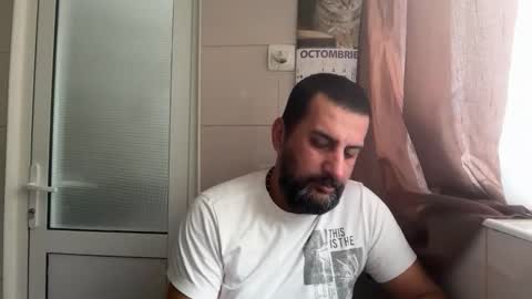 tarkan198 online show from October 2025 11:32:02 AM