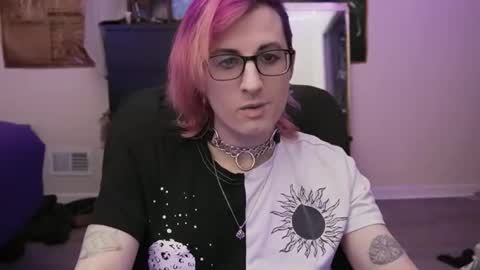 Tarrow online show from February 2025 04:01:01 AM