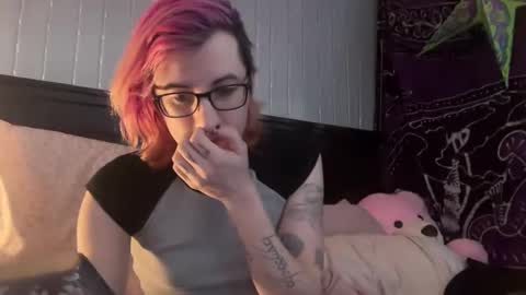 Tarrow online show from March 2025 10:24:01 PM