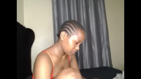 Snapshot of tasha_kimmy chatting on October 2025 04:24:02 PM Ireen online show from October 2025 04:24:02 PM