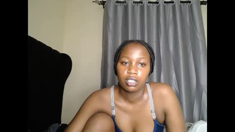 Snapshot of tasha_kimmy chatting on November 2025 08:13:02 PM Ireen online show from November 2025 08:13:02 PM