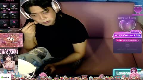 Snapshot of tashakai chatting on May 2026 10:36:01 AM TashaKai online show from May 2026 10:36:01 AM